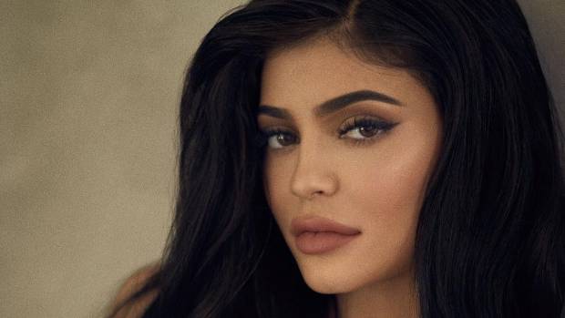 Kylie Jenner Wiki: Net Worth, TV Show, 'Life of Kylie' & Facts To Know